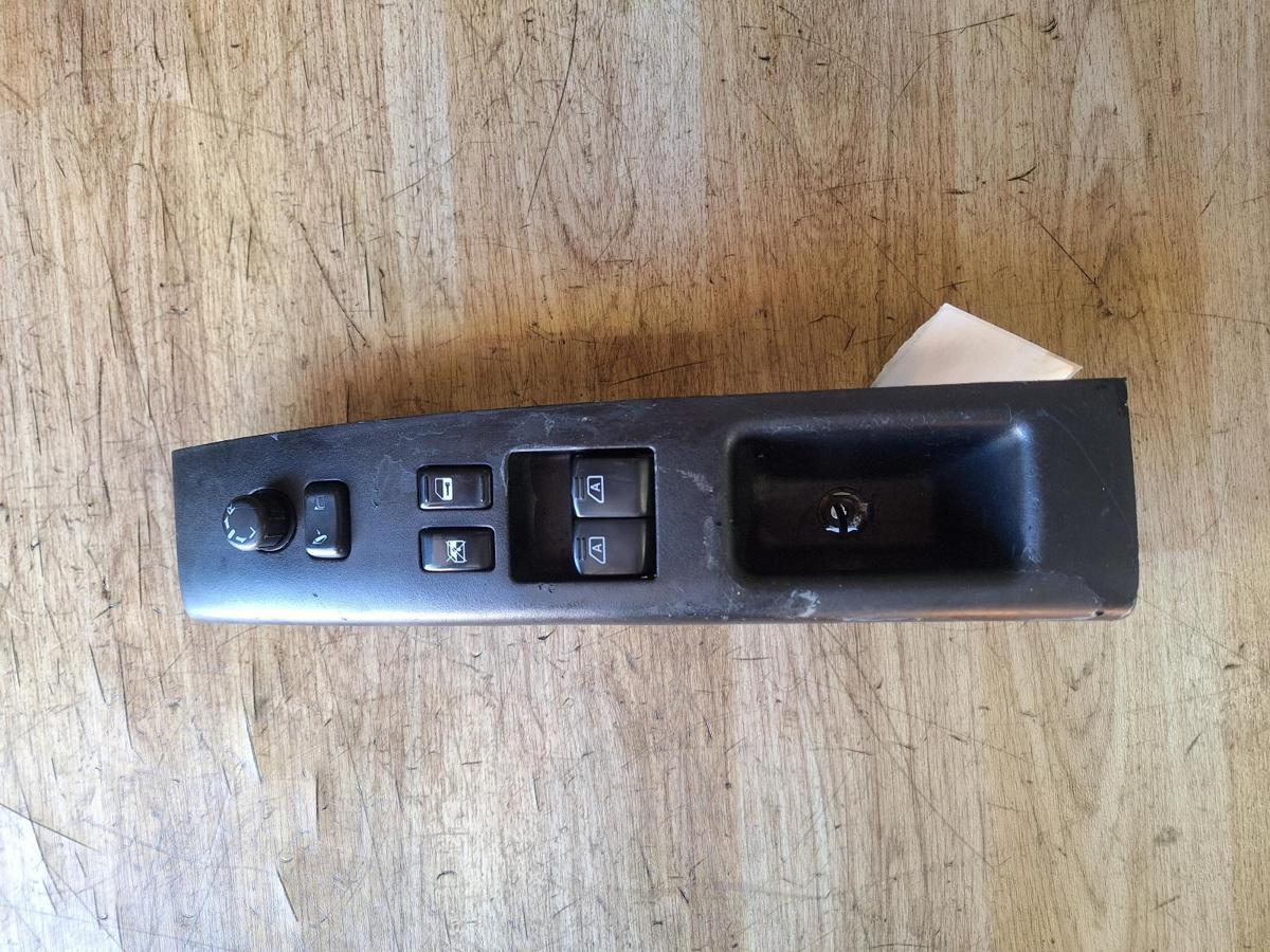 1000913180-Power Window Switch Master Top