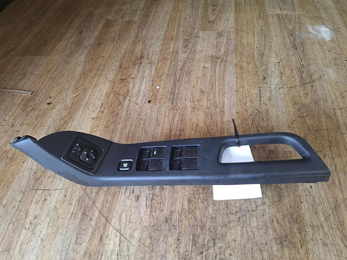 1000911073-Power Window Switch Master Top