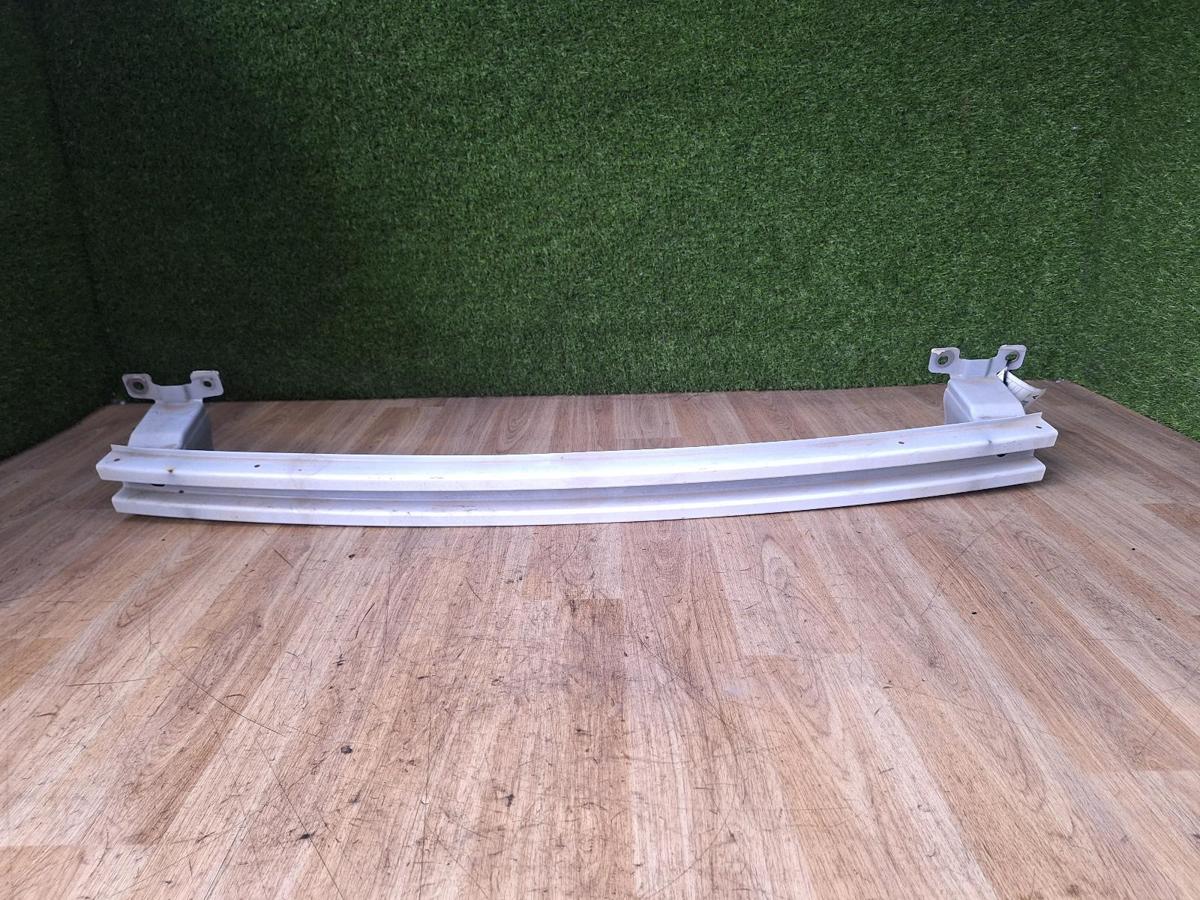 1000884334-Rear Bar Brkt/Reinforcement Front