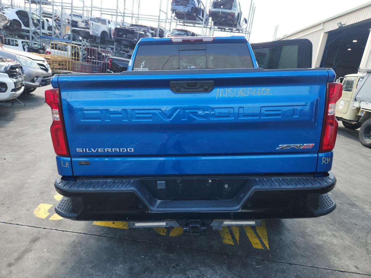 1000875628-Rear Bumper