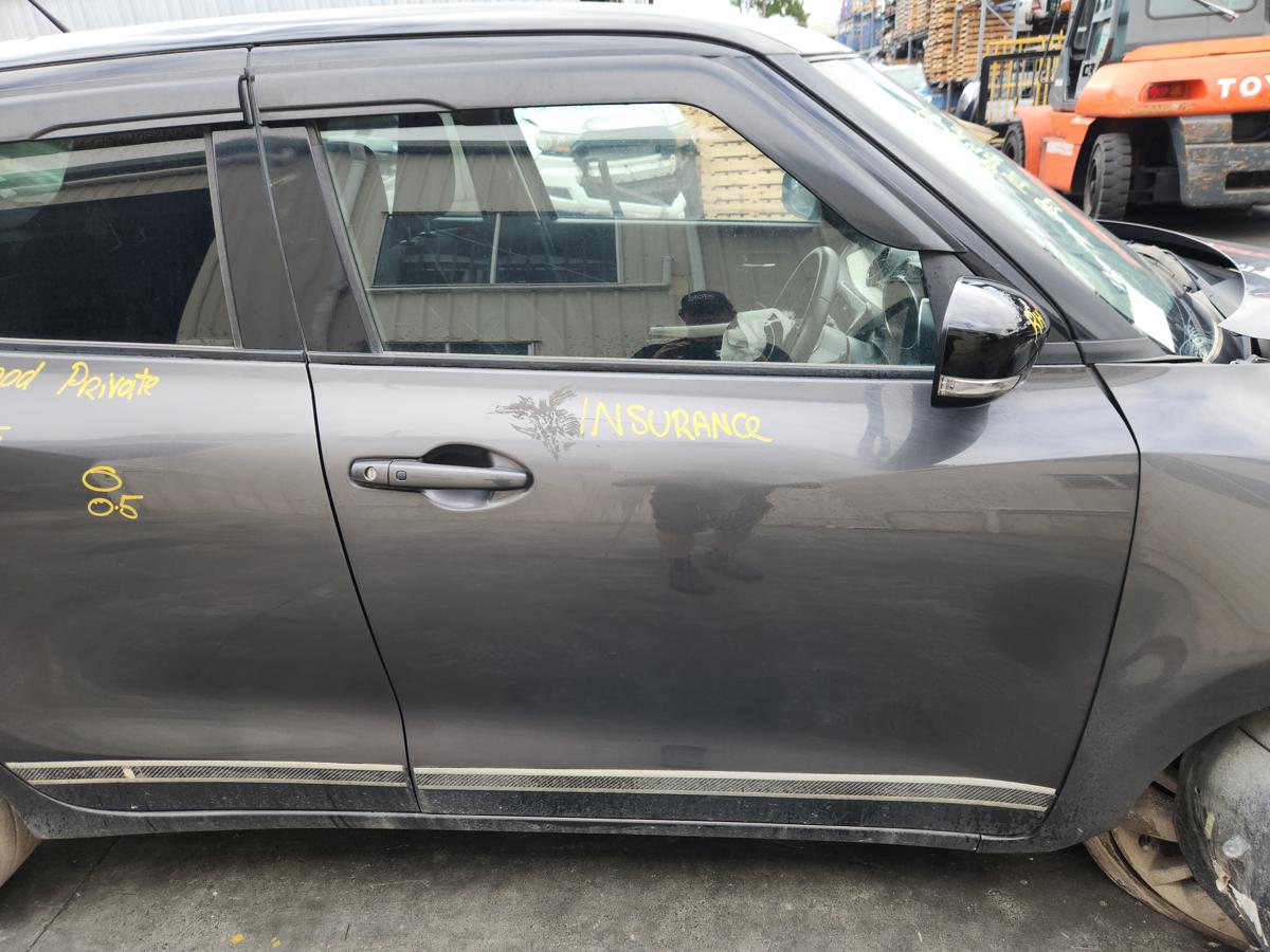 Right Front Door for SUZUKI SWIFT