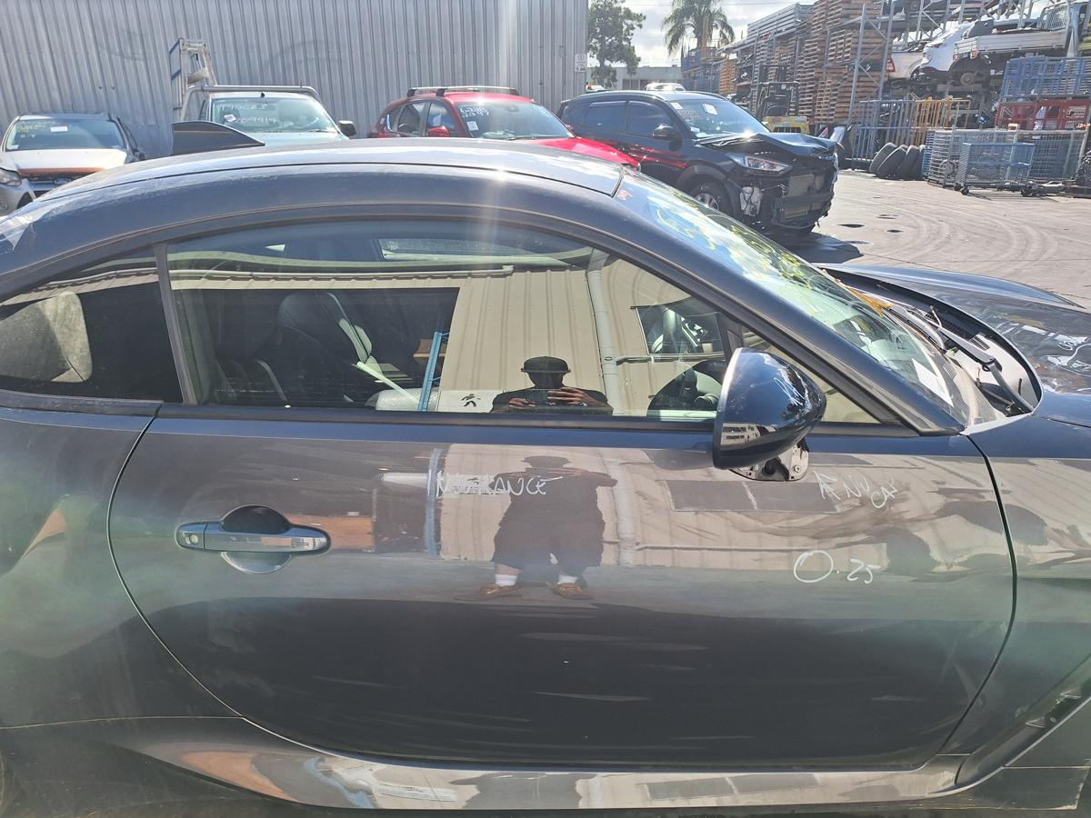 Right Front Door for TOYOTA 86