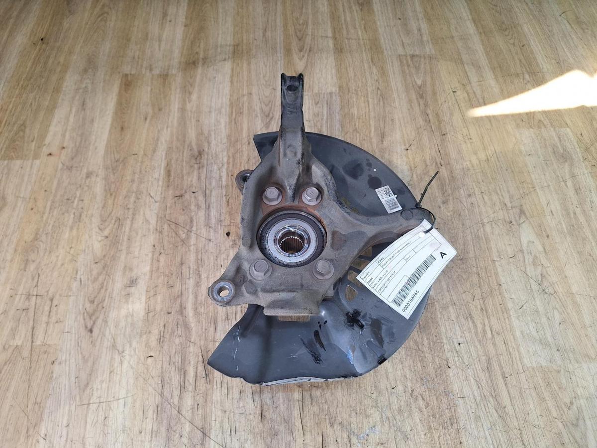 1000931047-Right Front Hub Assembly Bottom