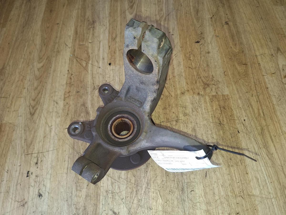 1000907009-Right Front Hub Assembly Top