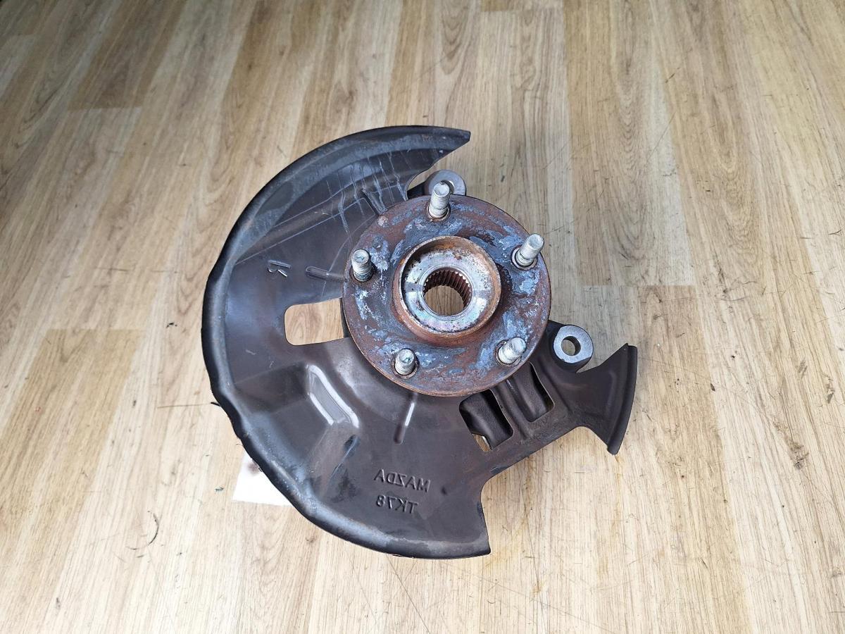 1000882076-Right Front Hub Assembly Top