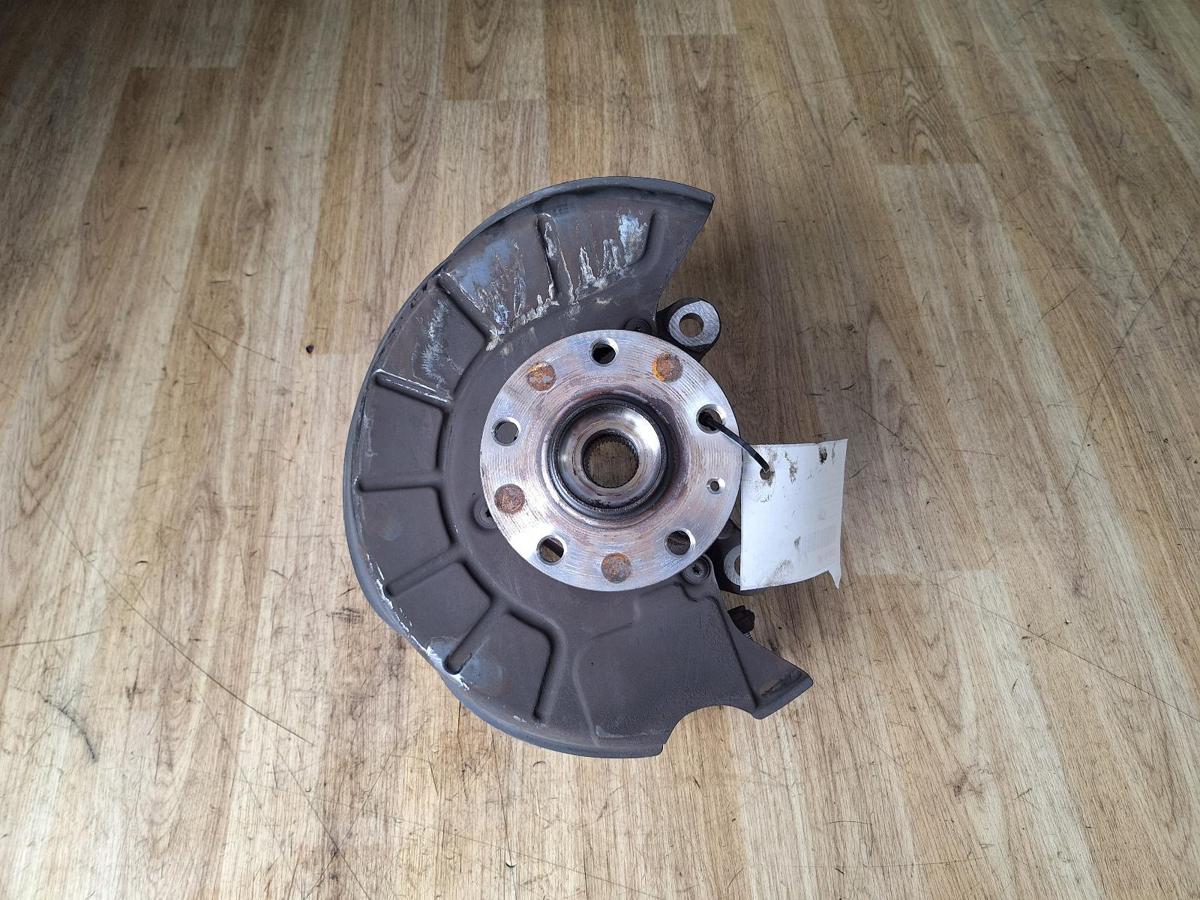 1000899459-Right Front Hub Assembly Top
