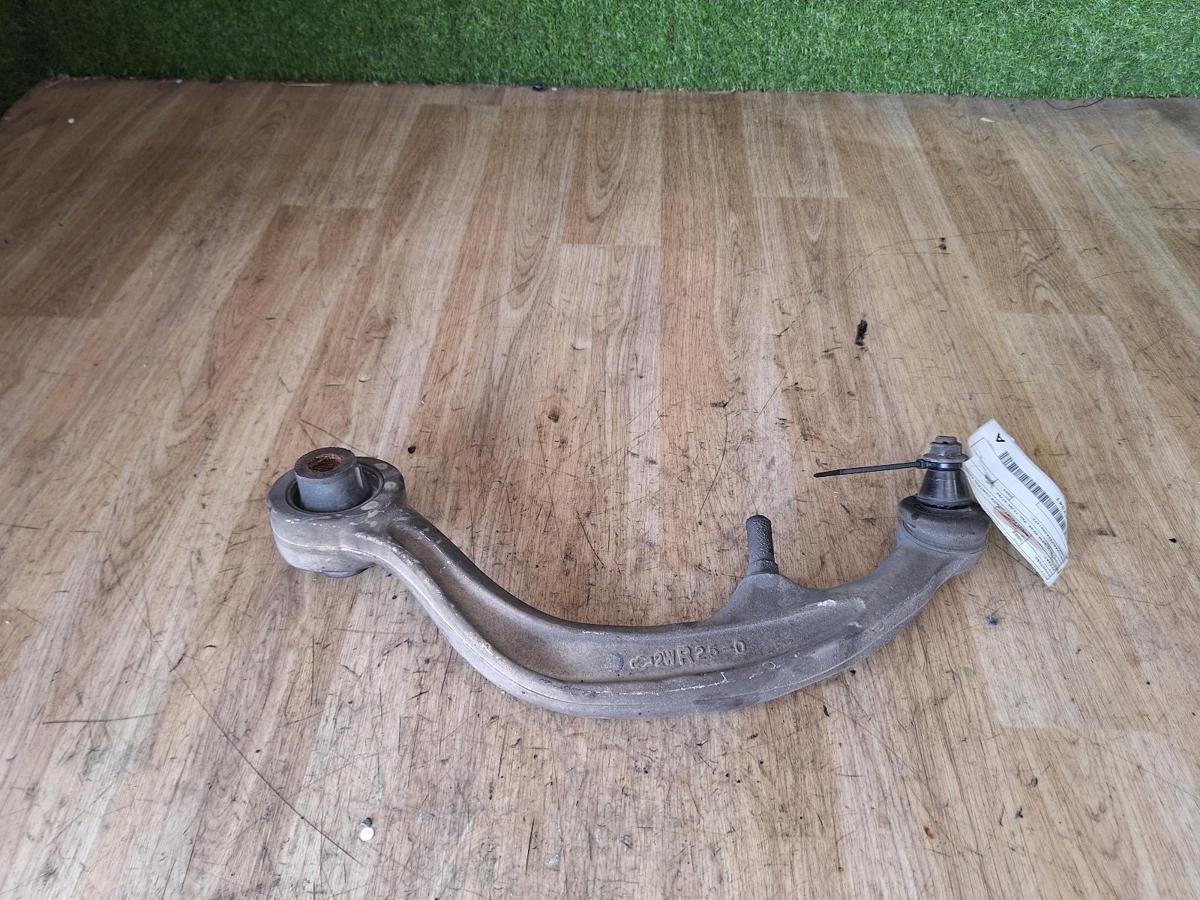 1000908569-Right Front Lower Control Arm Rear Top