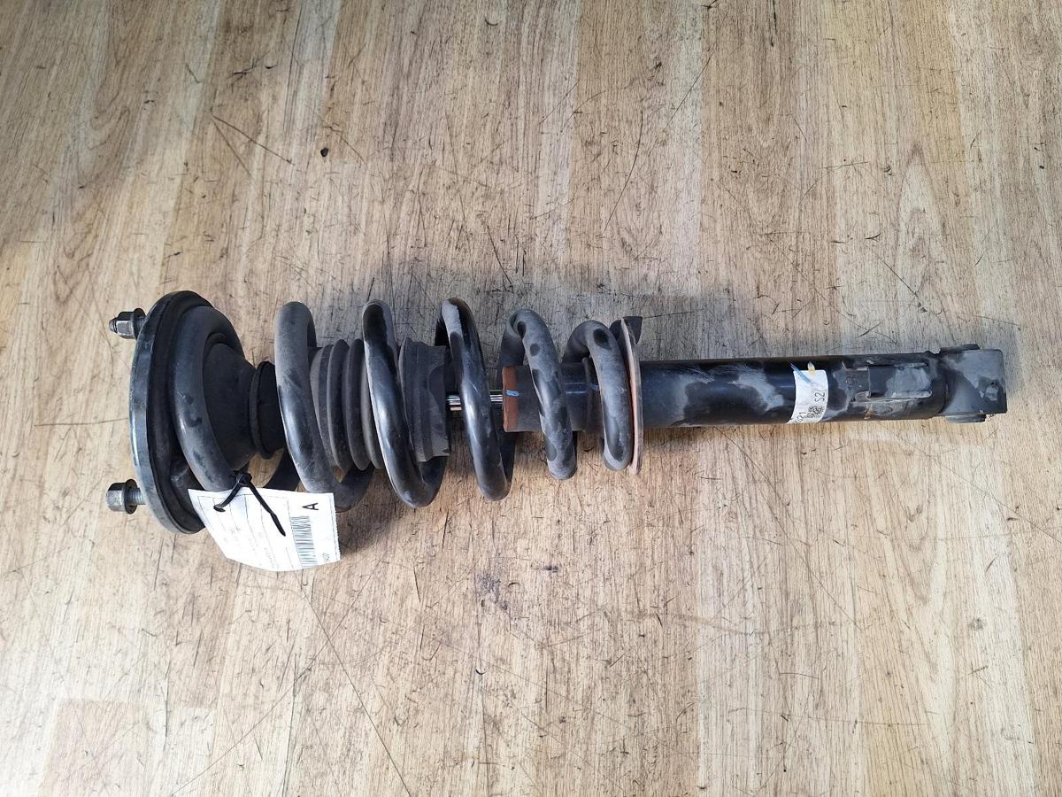 Right Front Strut for MITSUBISHI TRITON