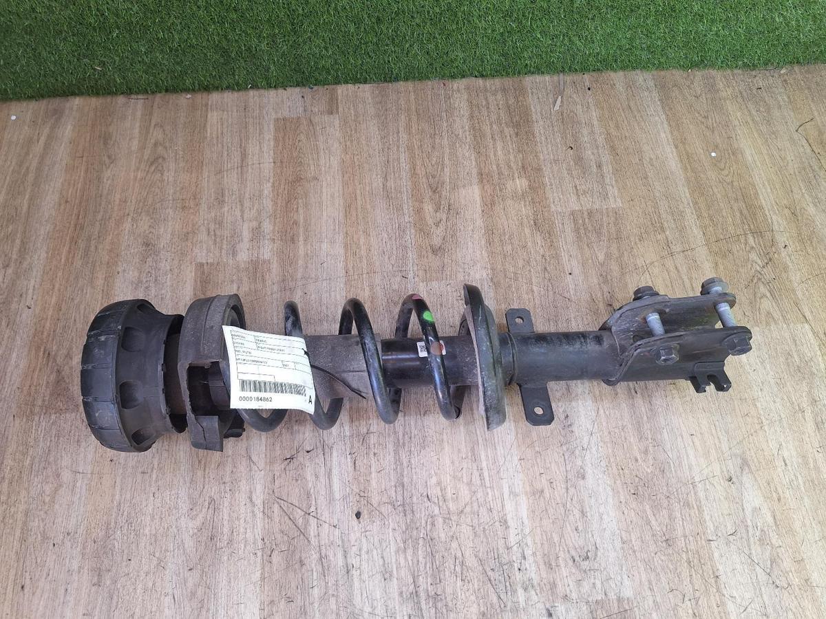 1000918664-Right Front Strut Top