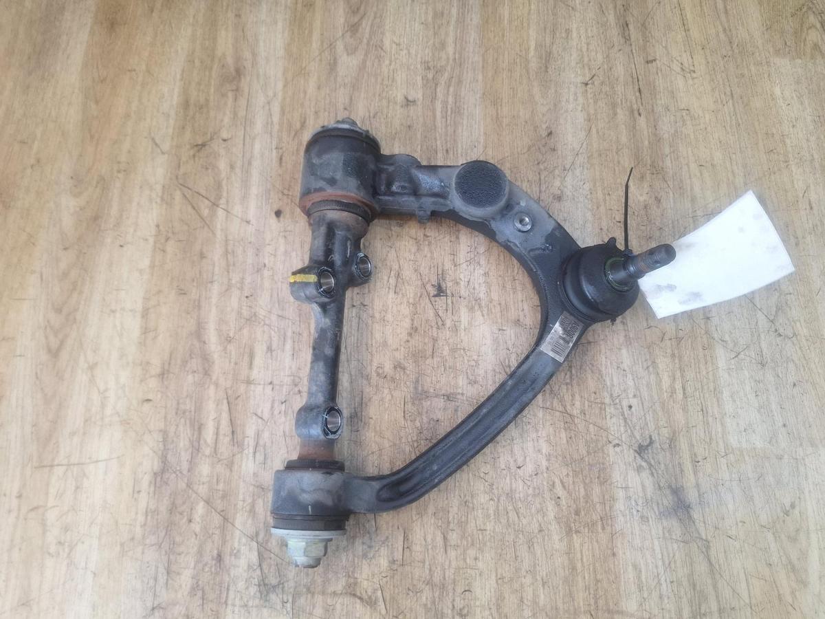 1000919724-Right Front Upper Control Arm Top