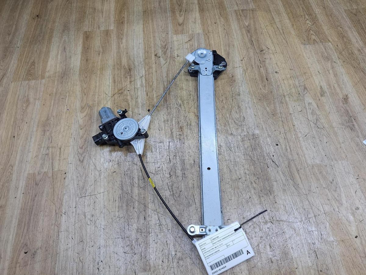 1000938181-Right Front Window Reg/Motor Top