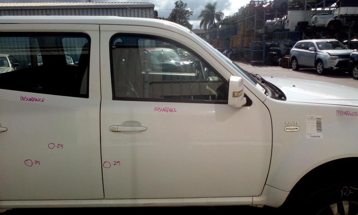 1000643383-Right Front Door