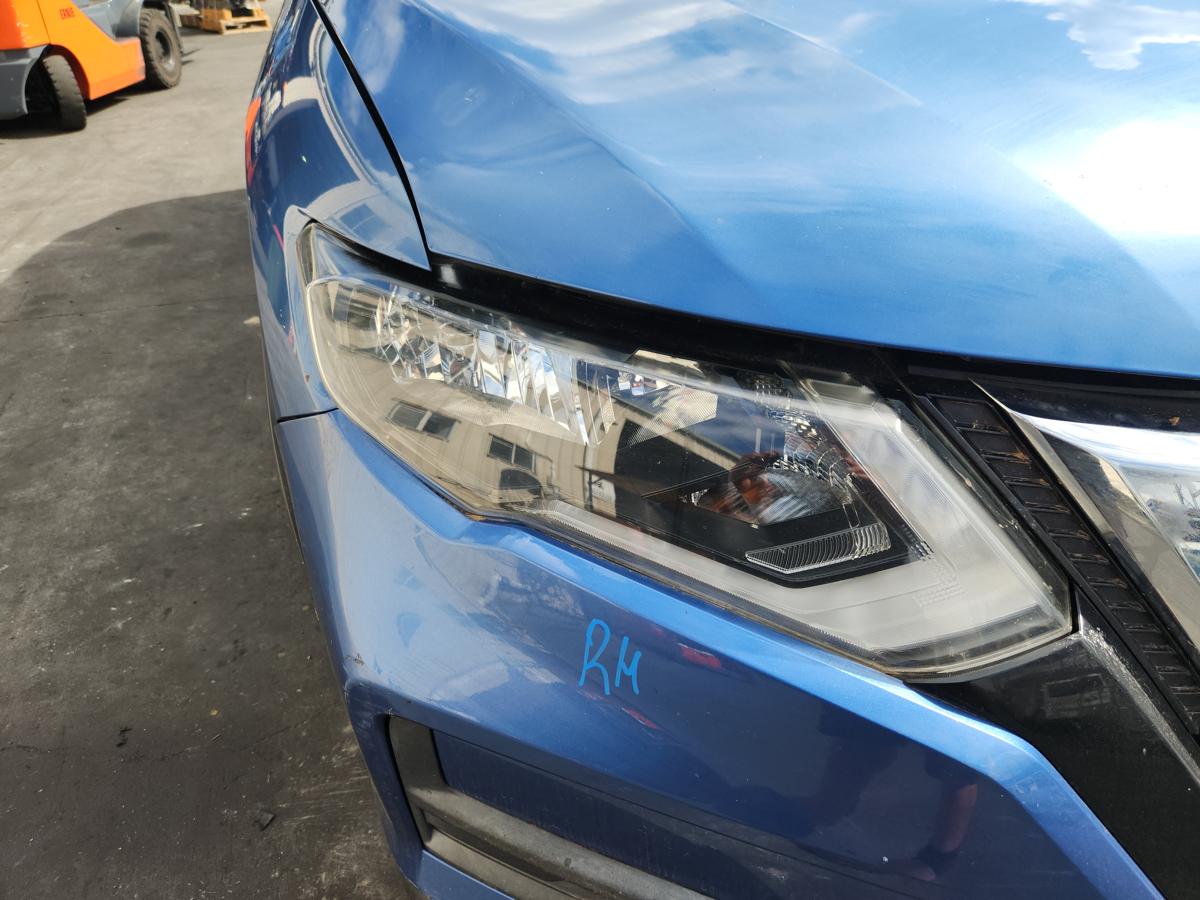 1000938918-Right Headlamp