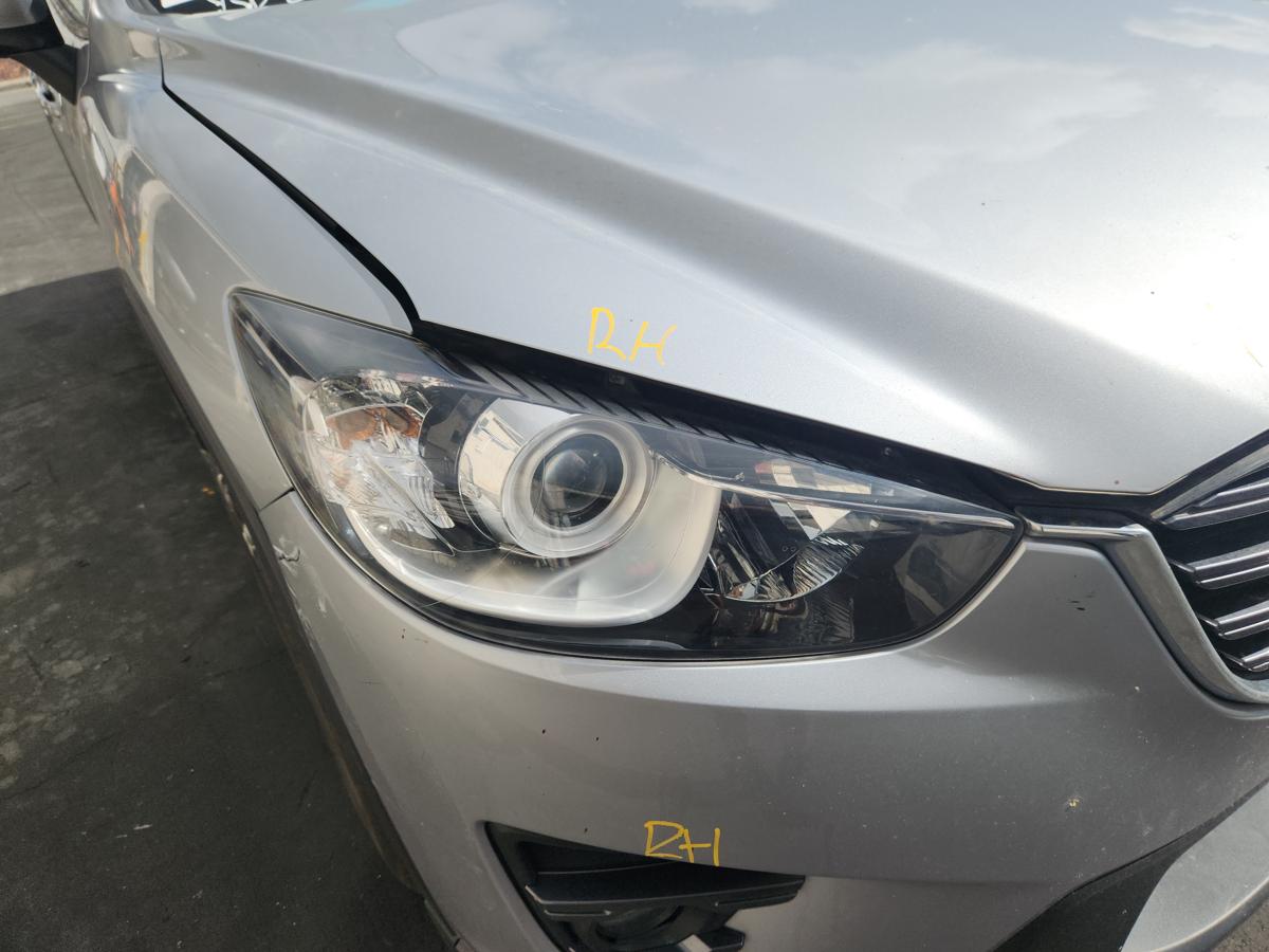 1000943283-Right Headlamp