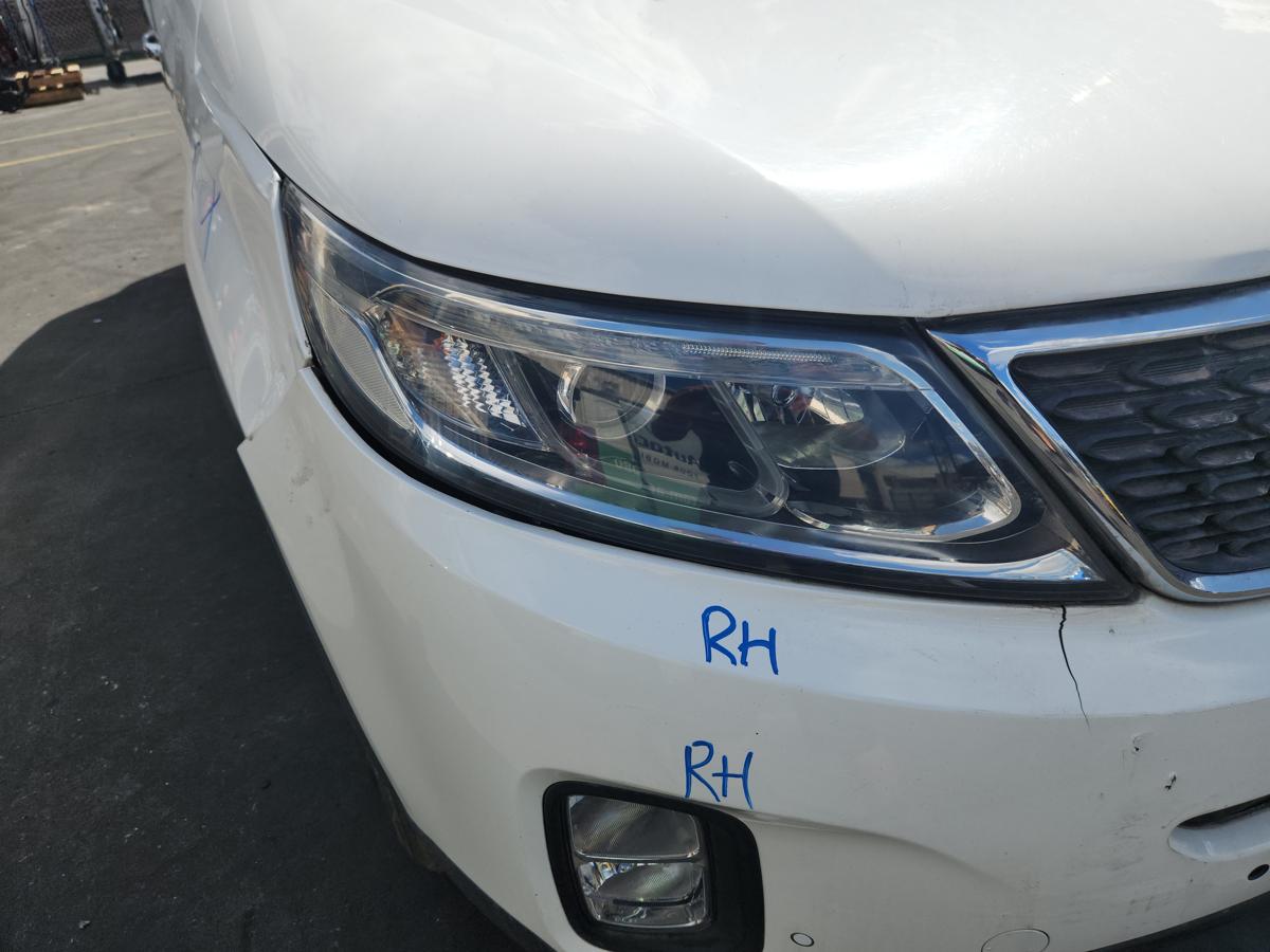 1000944241-Right Headlamp