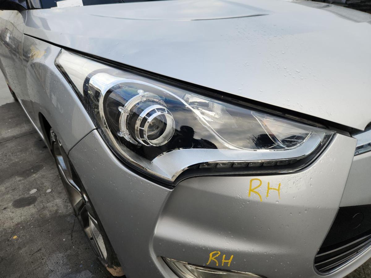 1000833287-Right Headlamp