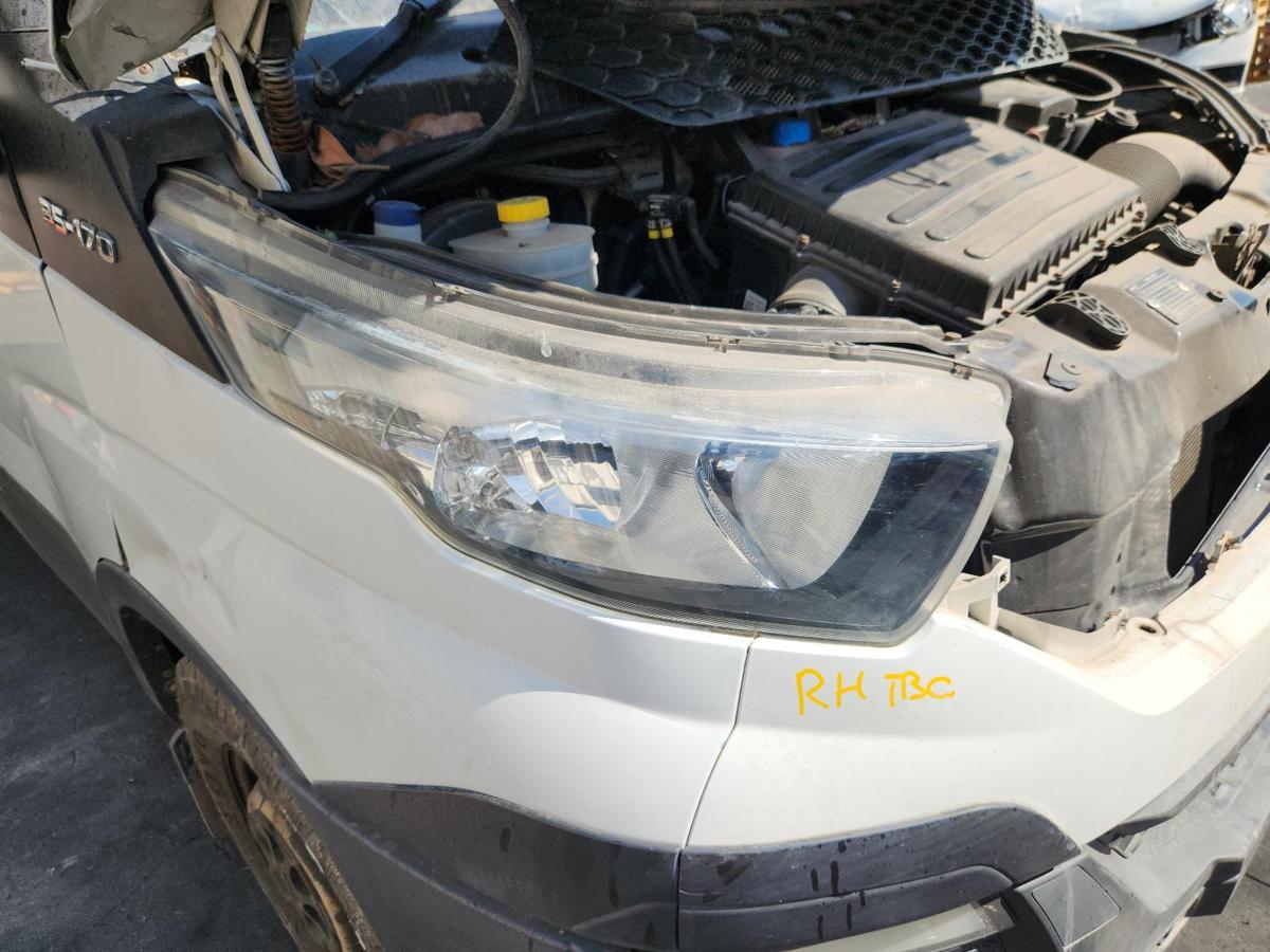 1000866702-Right Headlamp