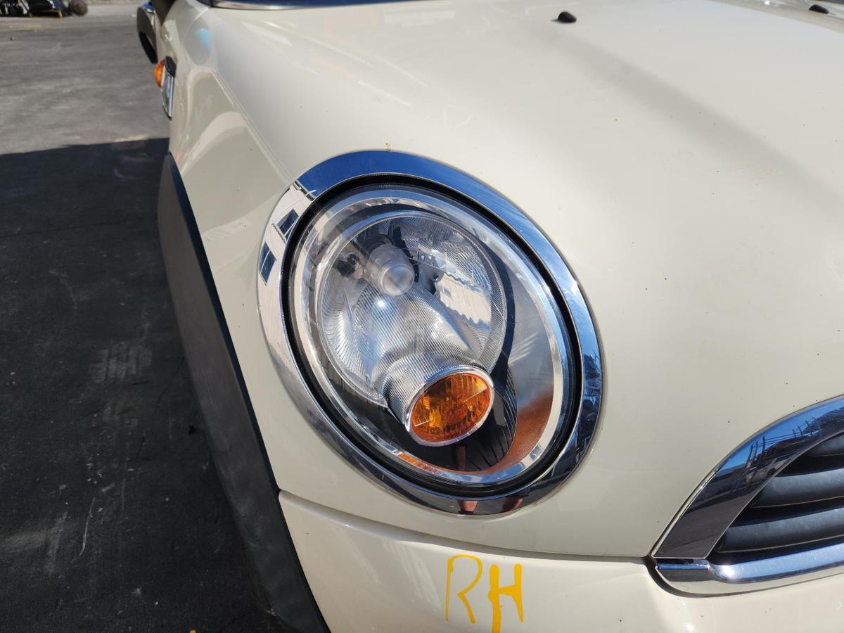 1000857278-Right Headlamp