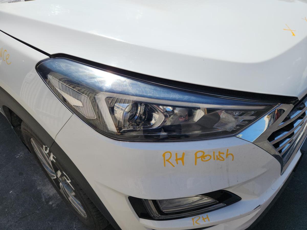 1000869510-Right Headlamp