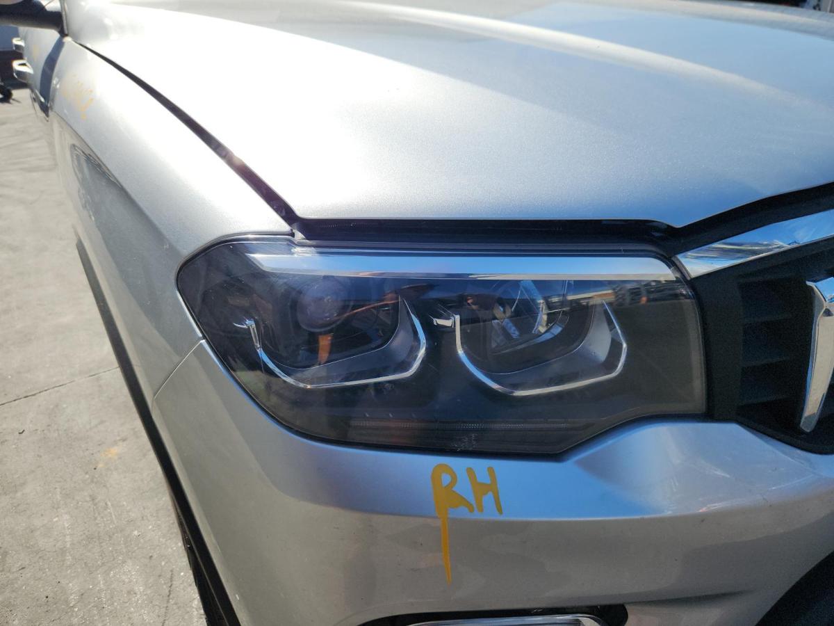 1000876675-Right Headlamp
