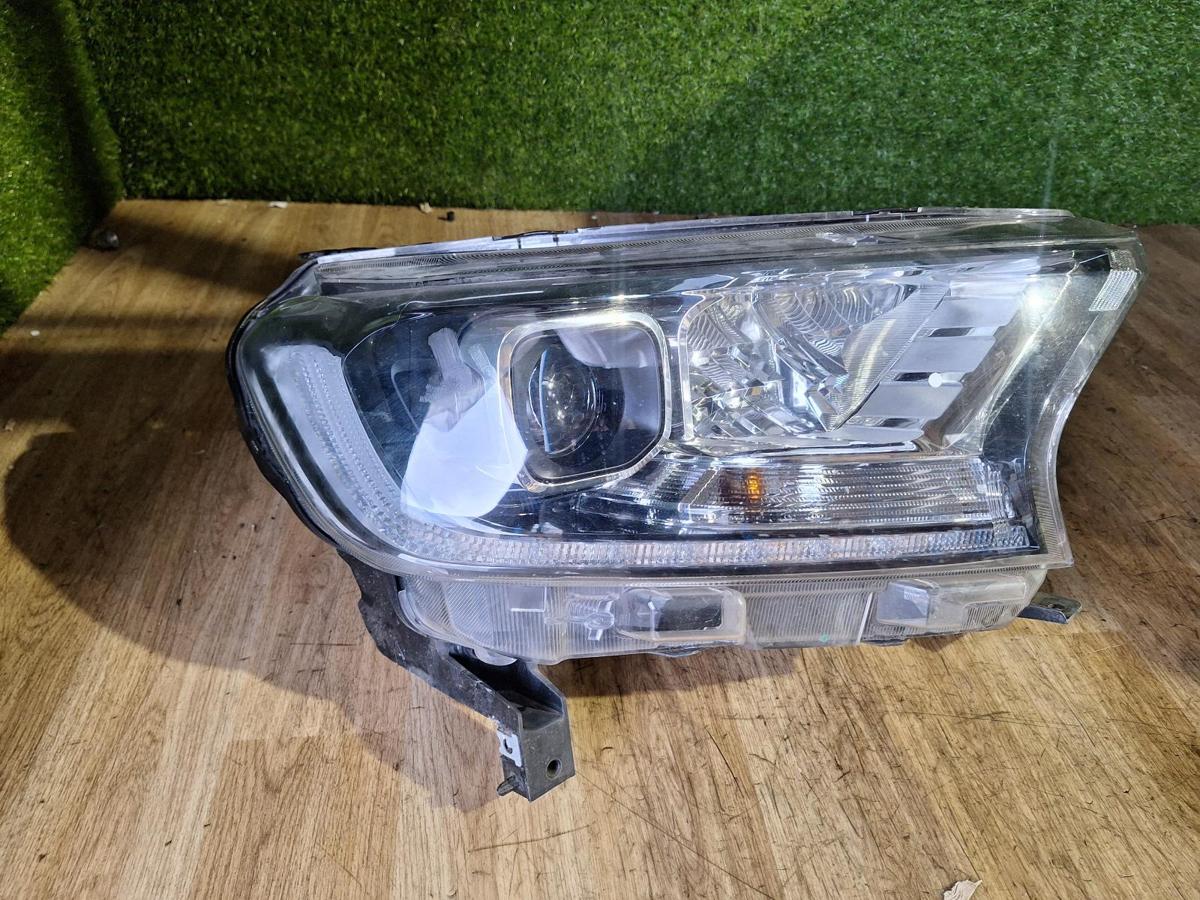 Right Headlamp for FORD RANGER