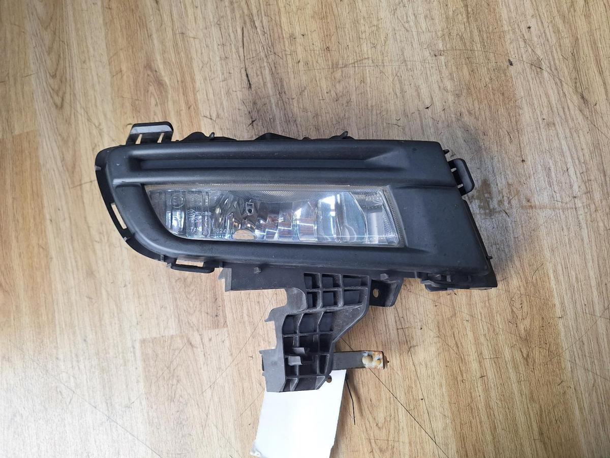 1000881866-Right Indicator Fog Side Bumper Foglamp Top