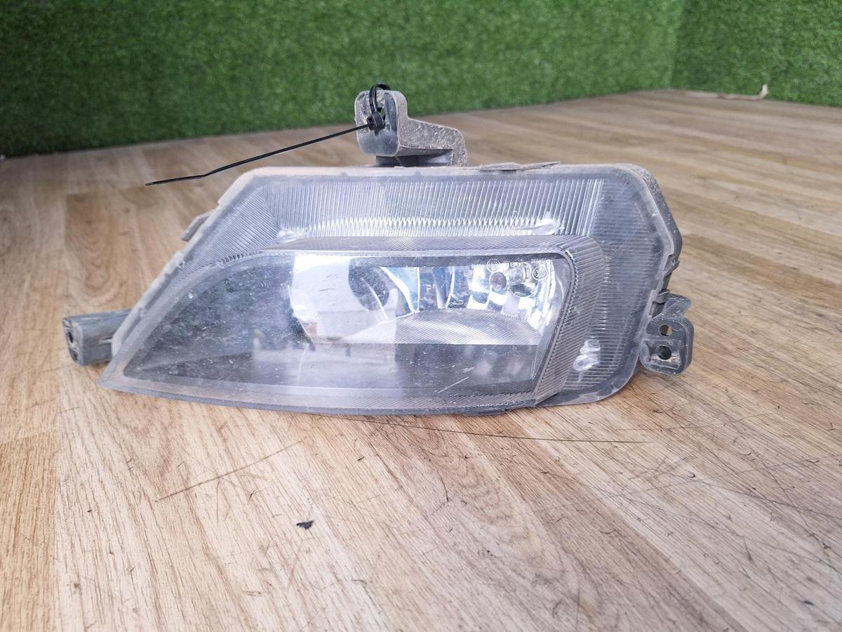 1000897440-Right Indicator Fog Side Bumper Foglamp Top