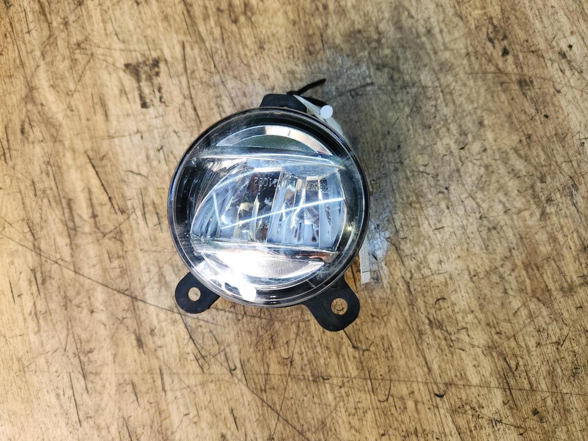 1000923883-Right Indicator Fog Side Bumper Foglamp Top