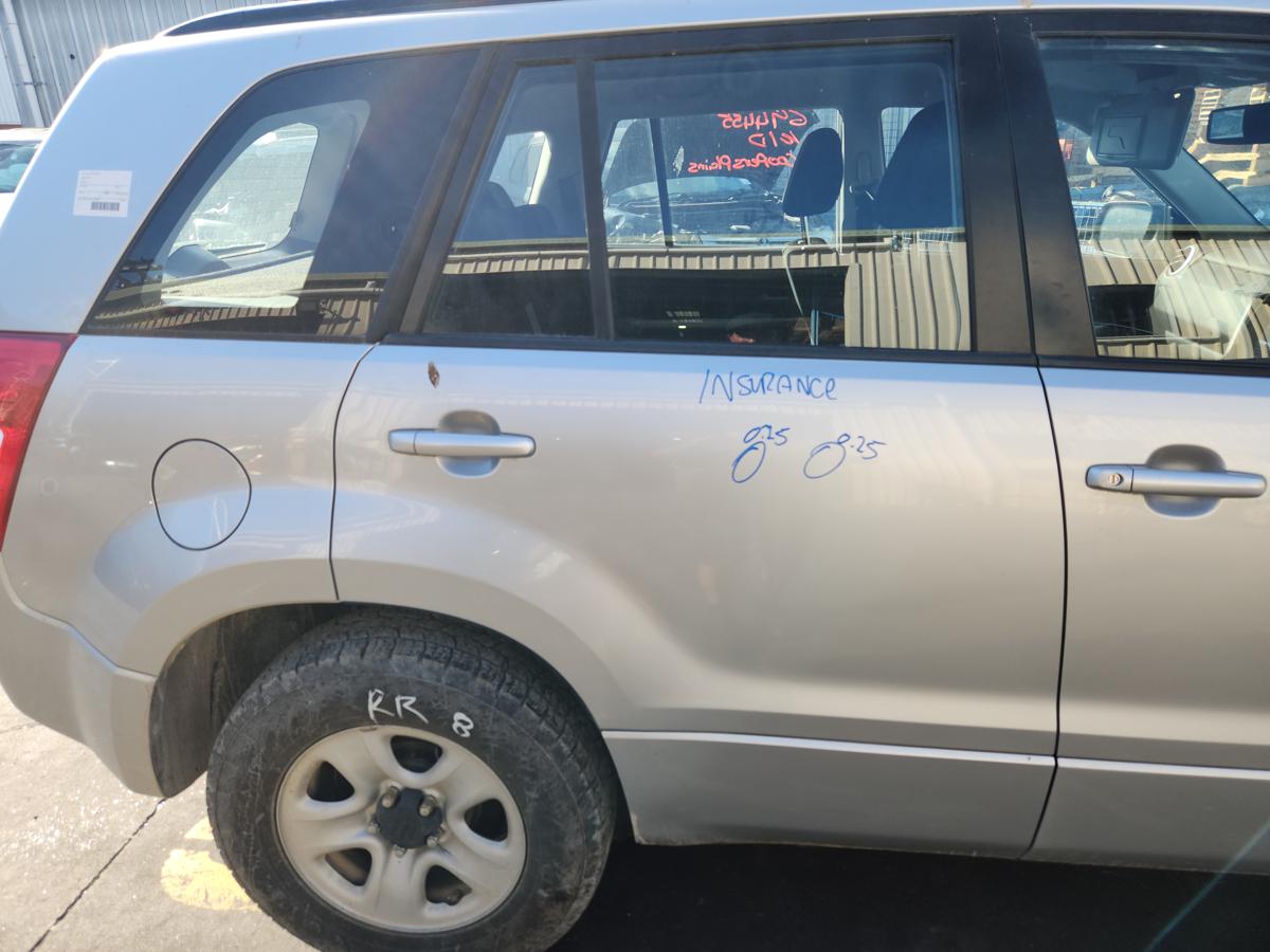 1000937827-Right Rear Door