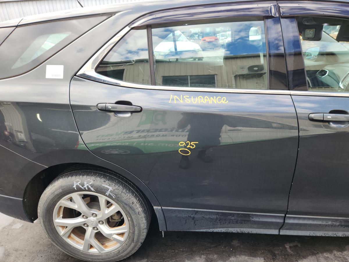 1000920804-Right Rear Door