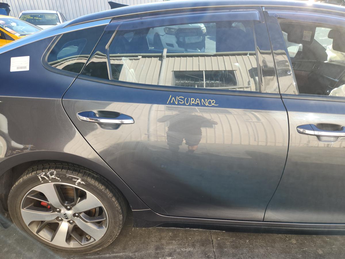 1000921640-Right Rear Door