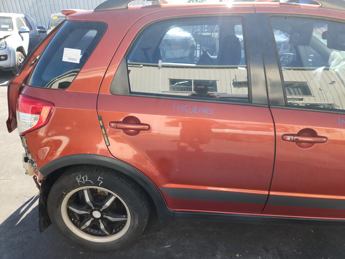 1000923537-Right Rear Door