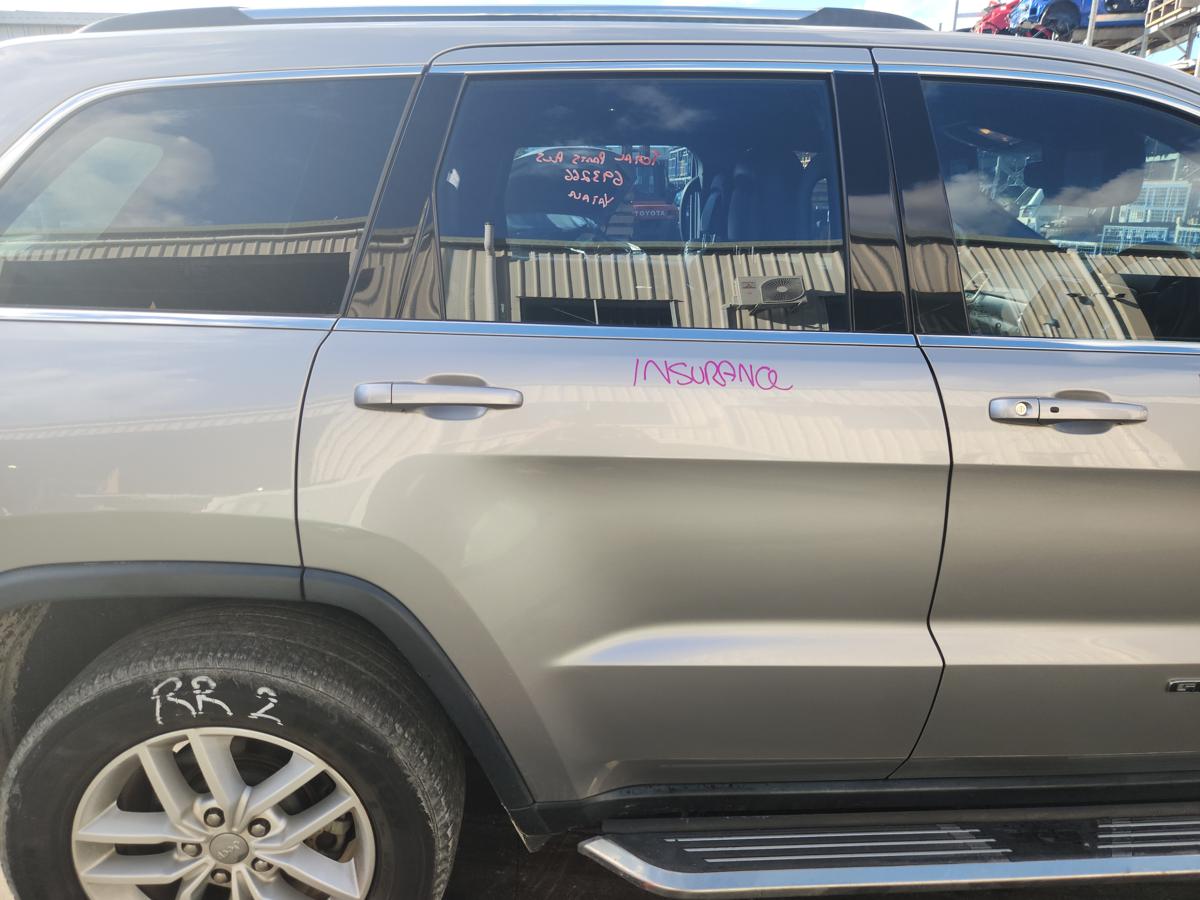 1000928279-Right Rear Door