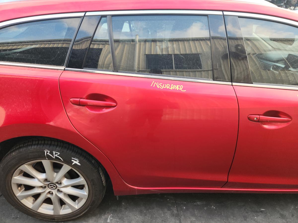 1000948251-Right Rear Door