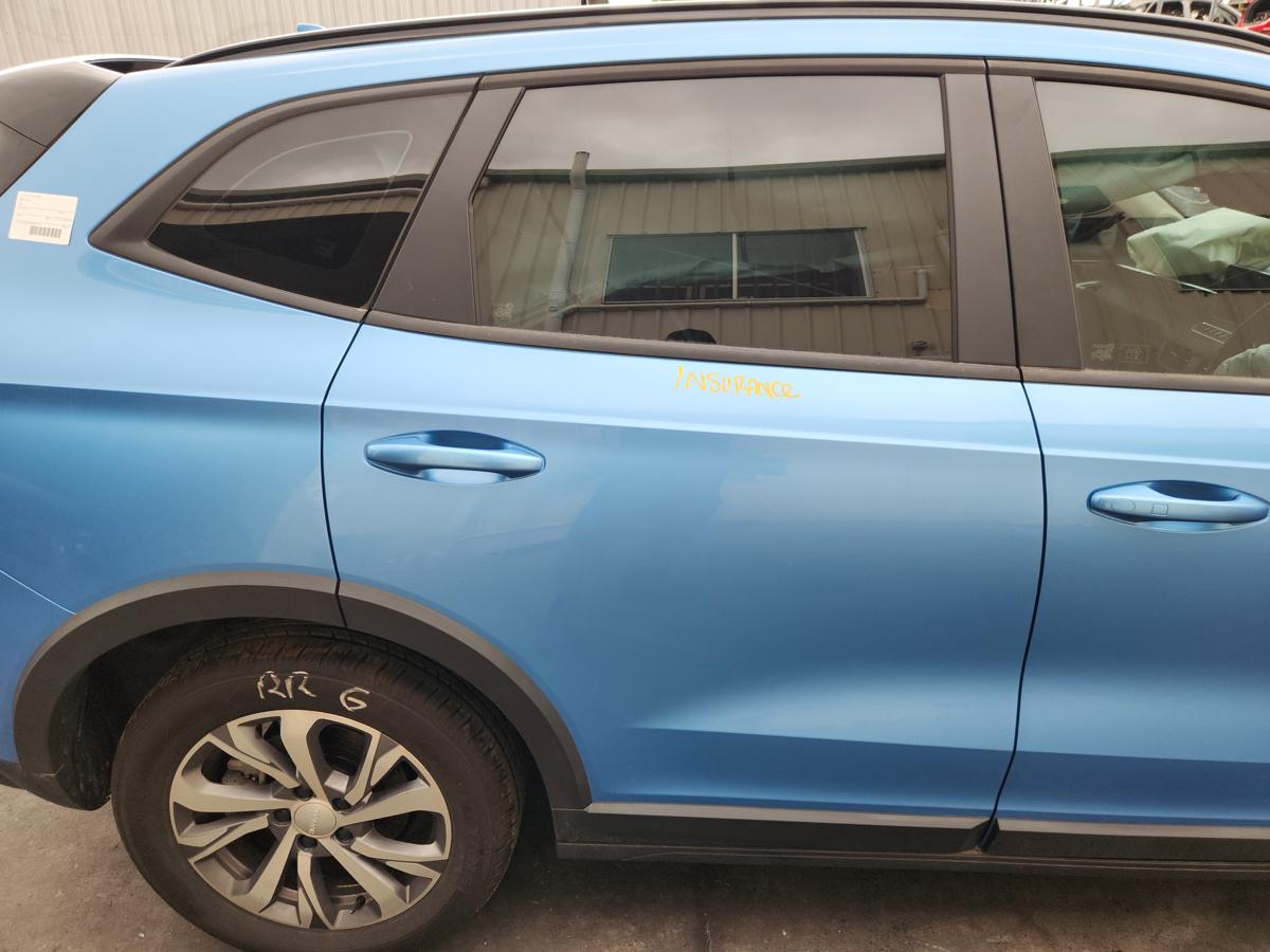 1000955395-Right Rear Door