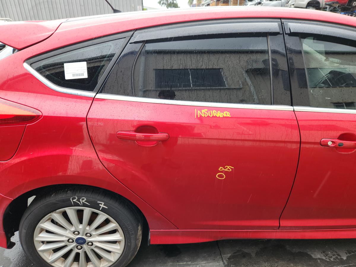 1000958292-Right Rear Door