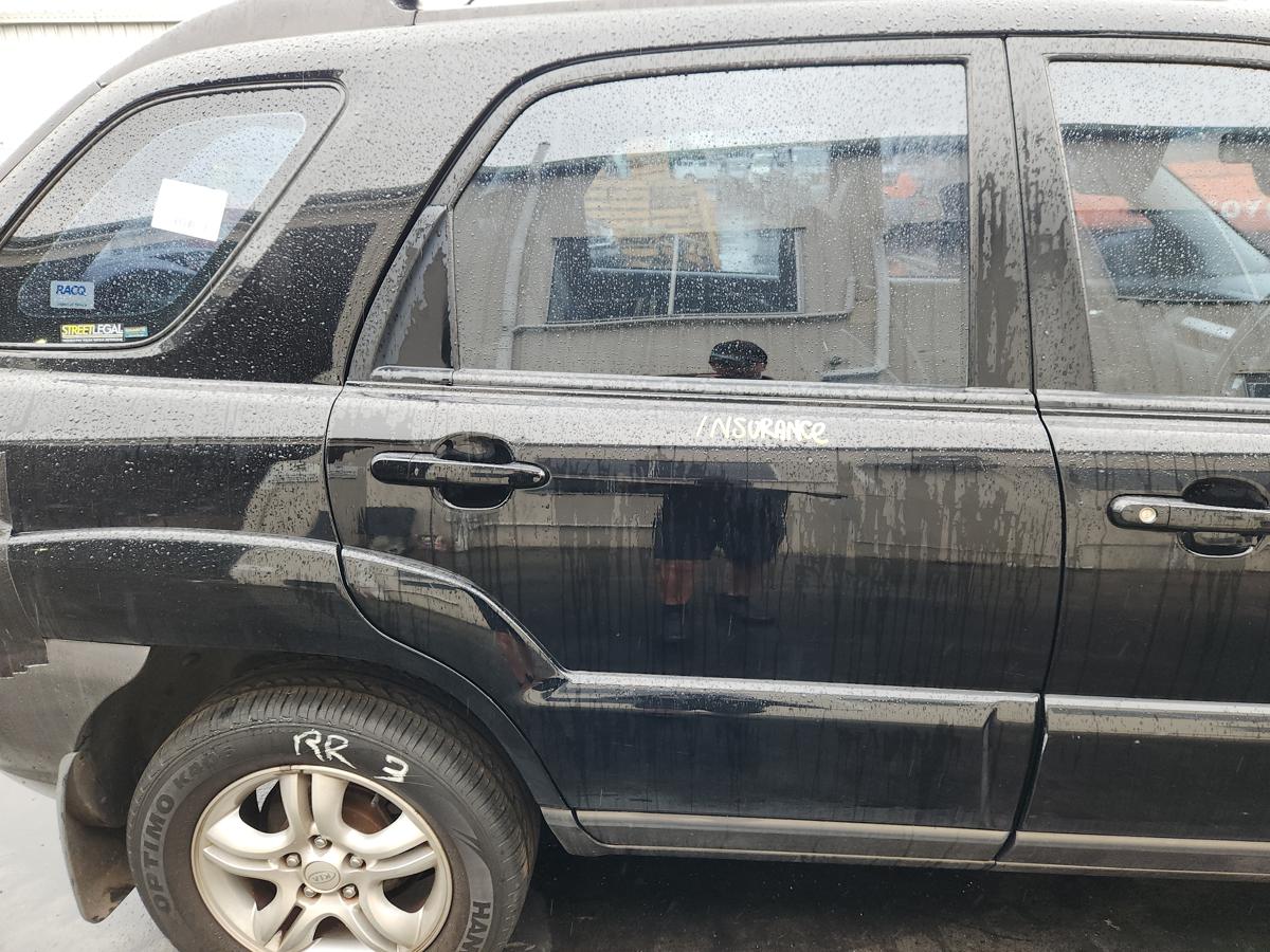 1000958459-Right Rear Door