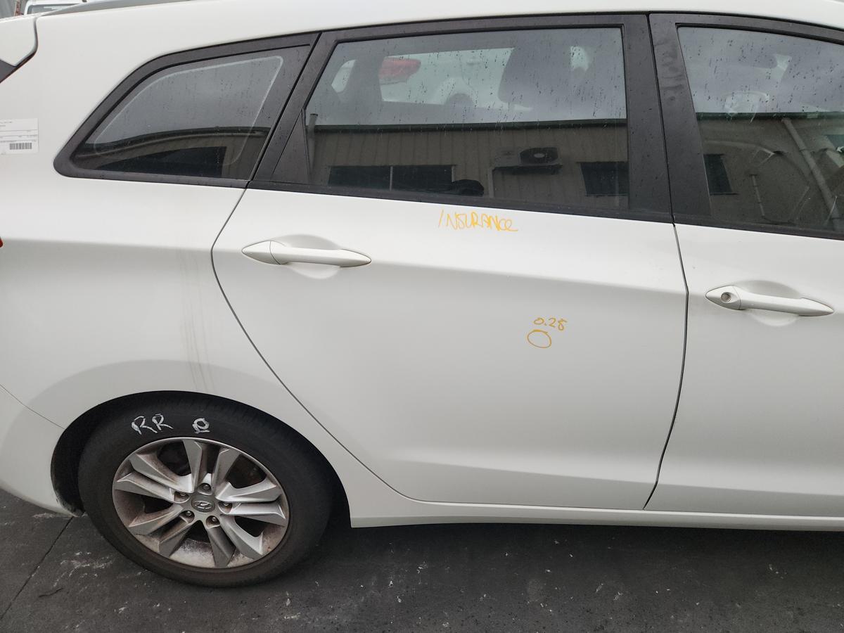 1000960974-Right Rear Door