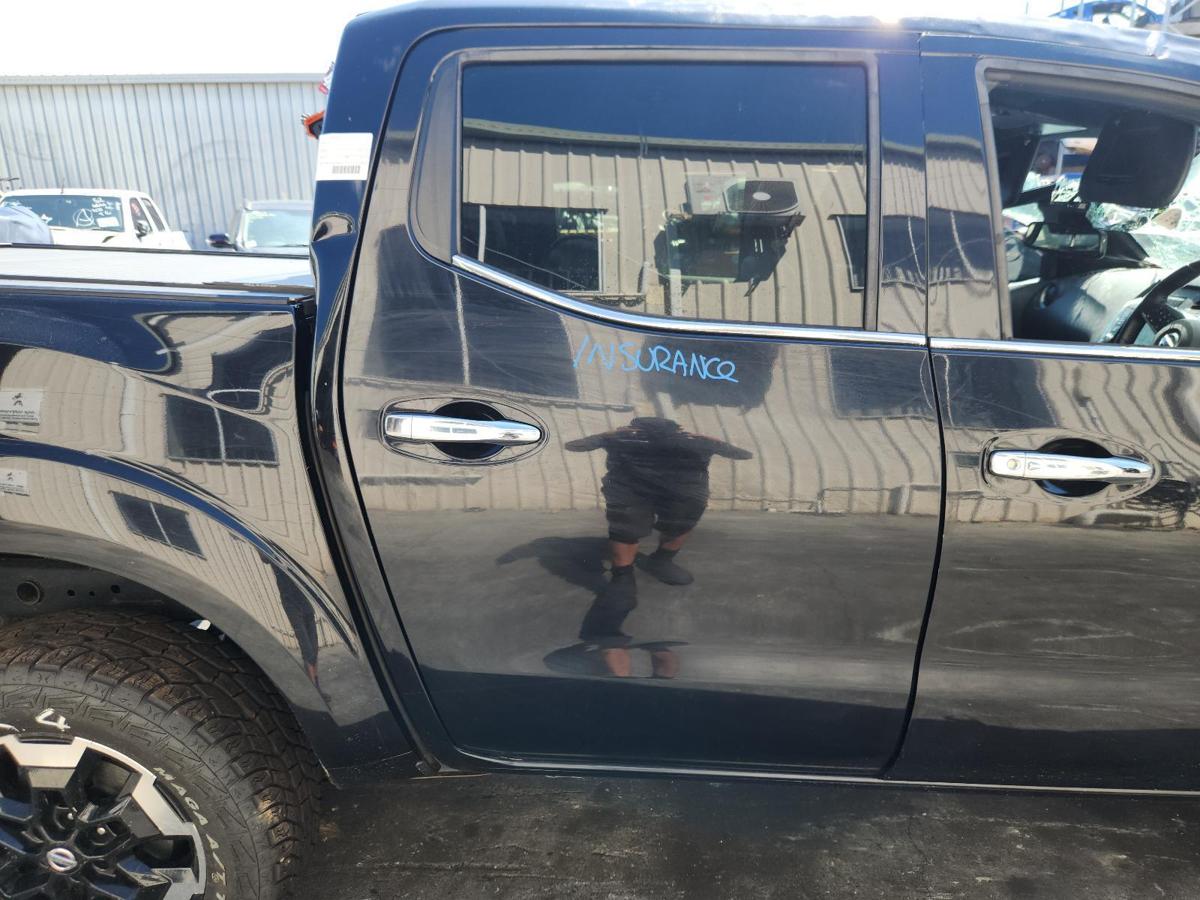 1000906017-Right Rear Door