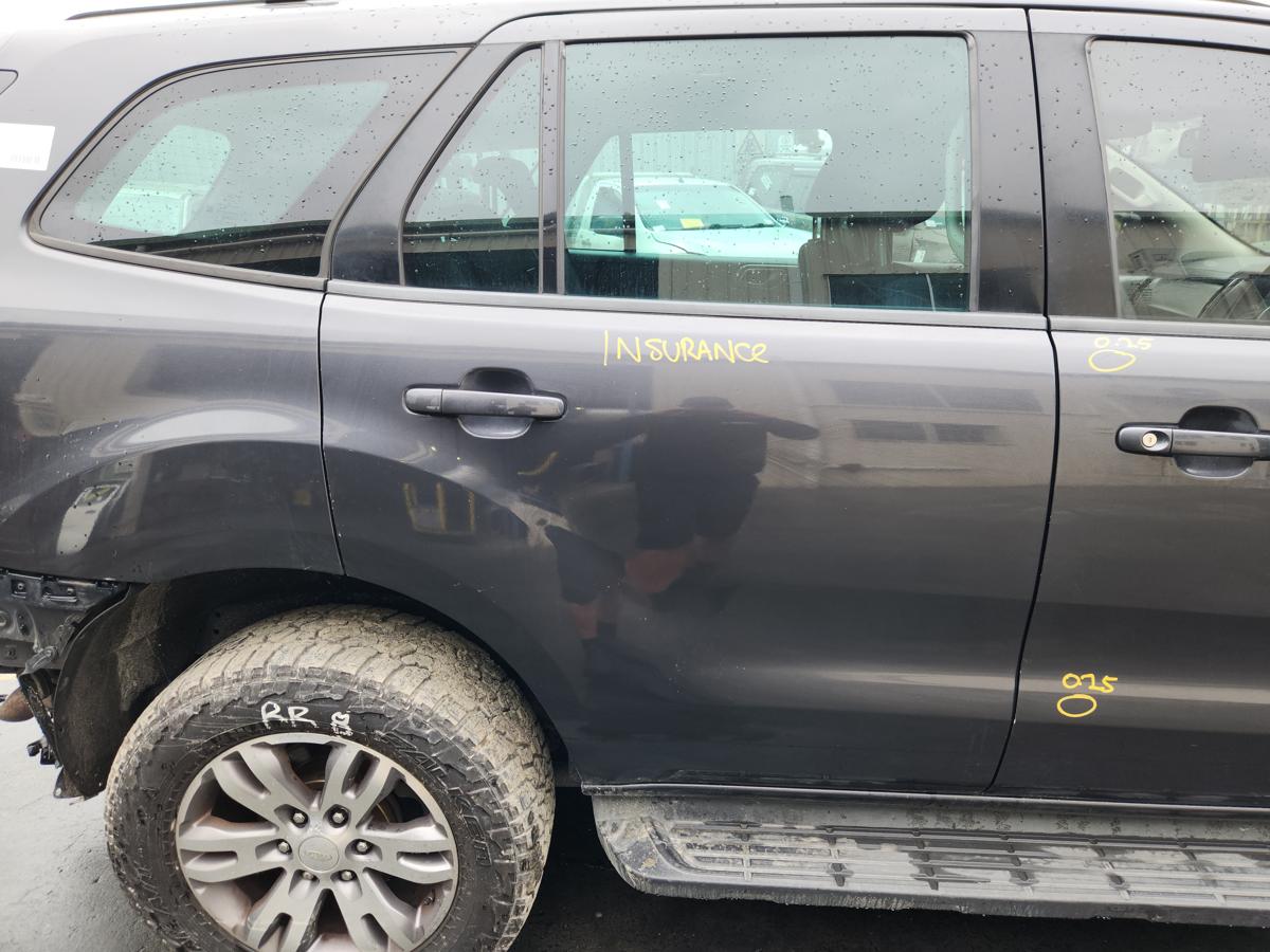 RIGHT_REAR_DOOR_SLIDING for FORD EVEREST