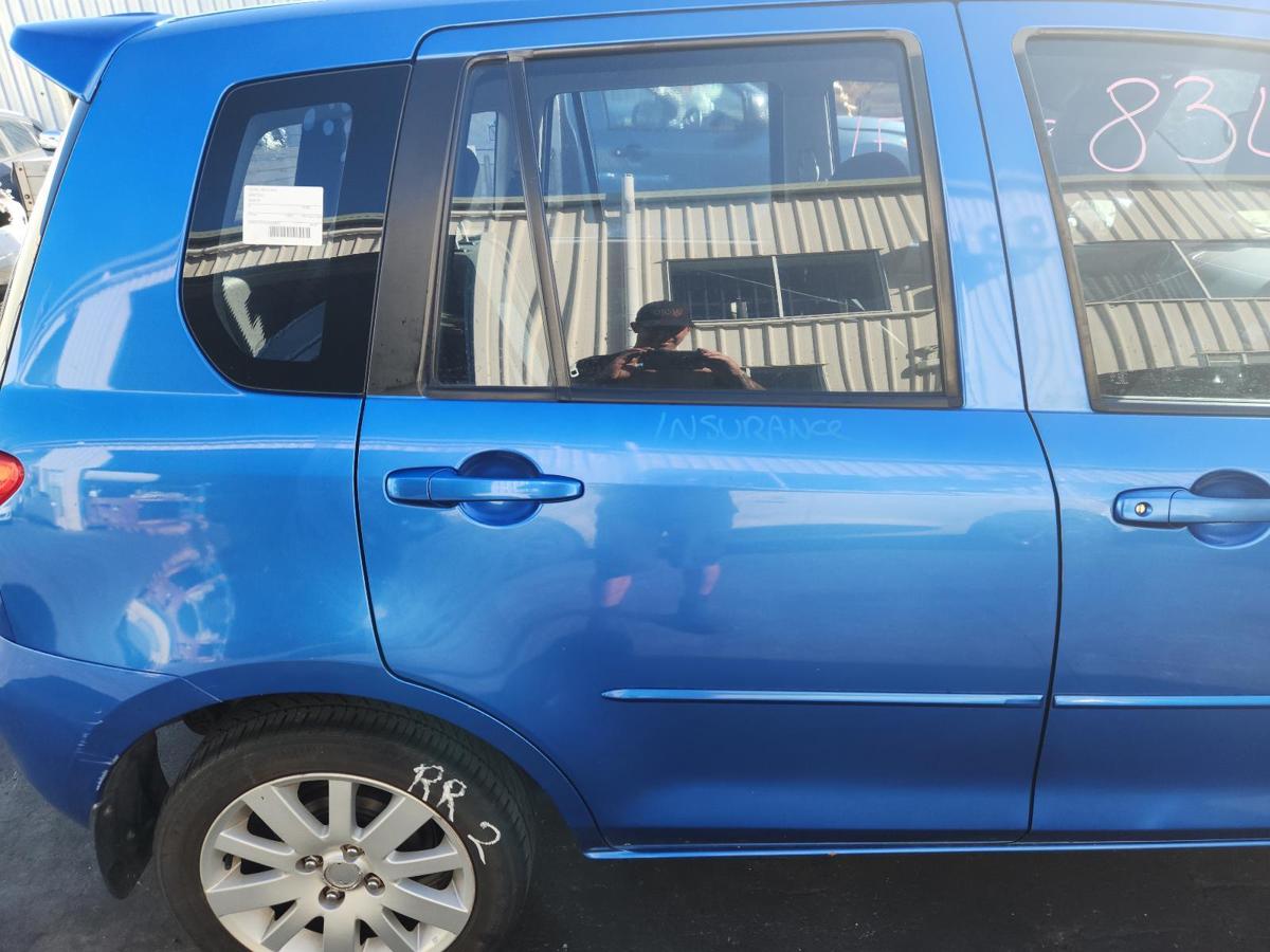 1000906993-Right Rear Door