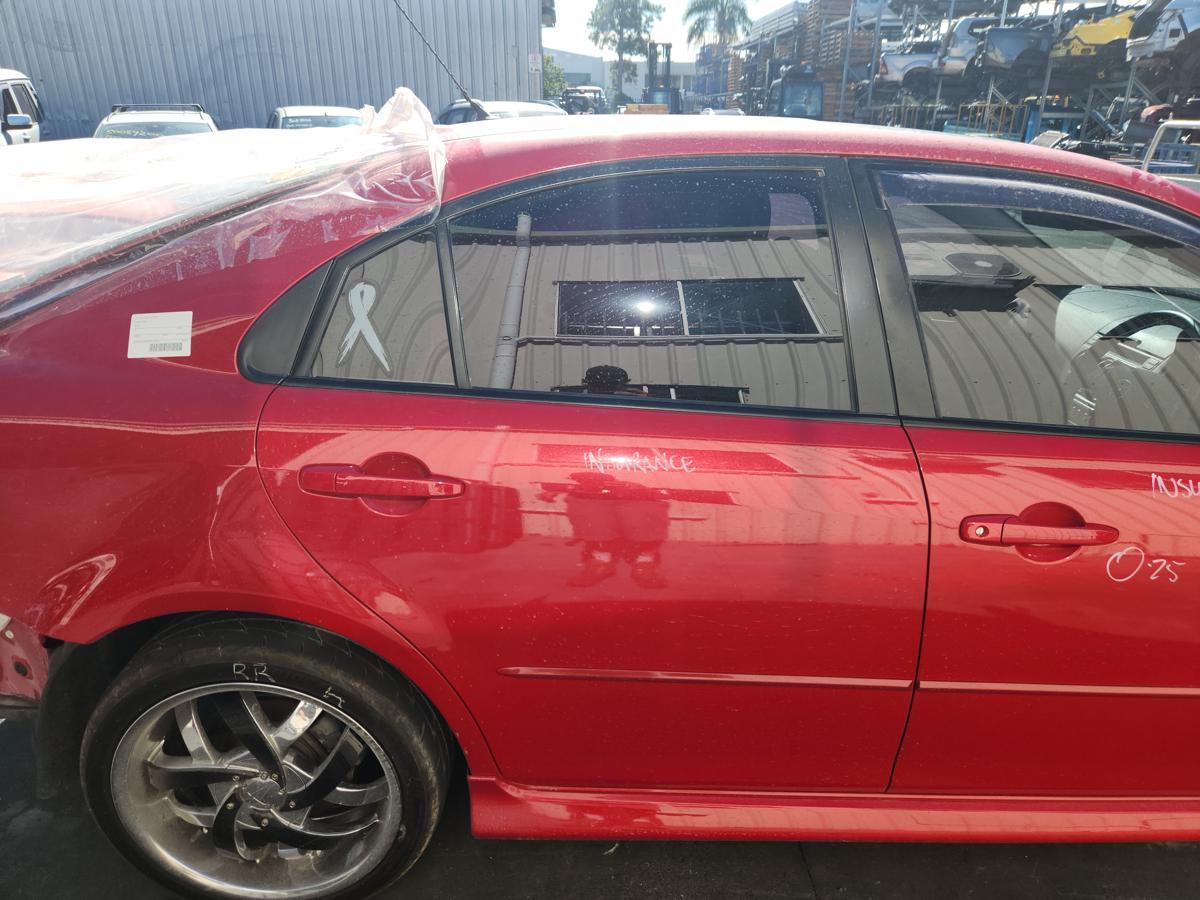 1000932723-Right Rear Door