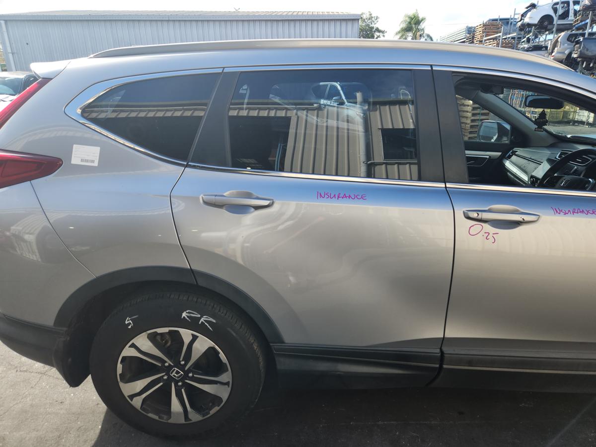 1000932125-Right Rear Door