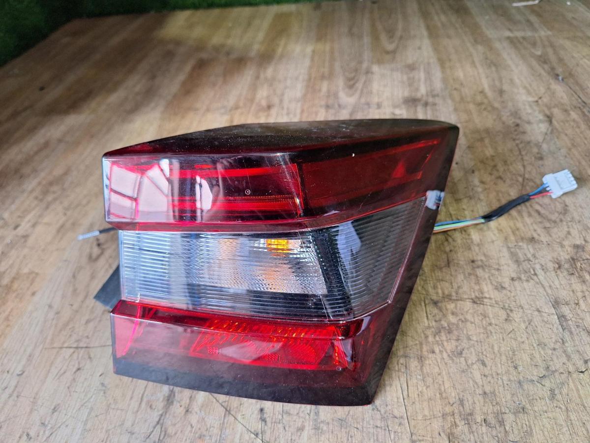 Right Taillight for NISSAN JUKE