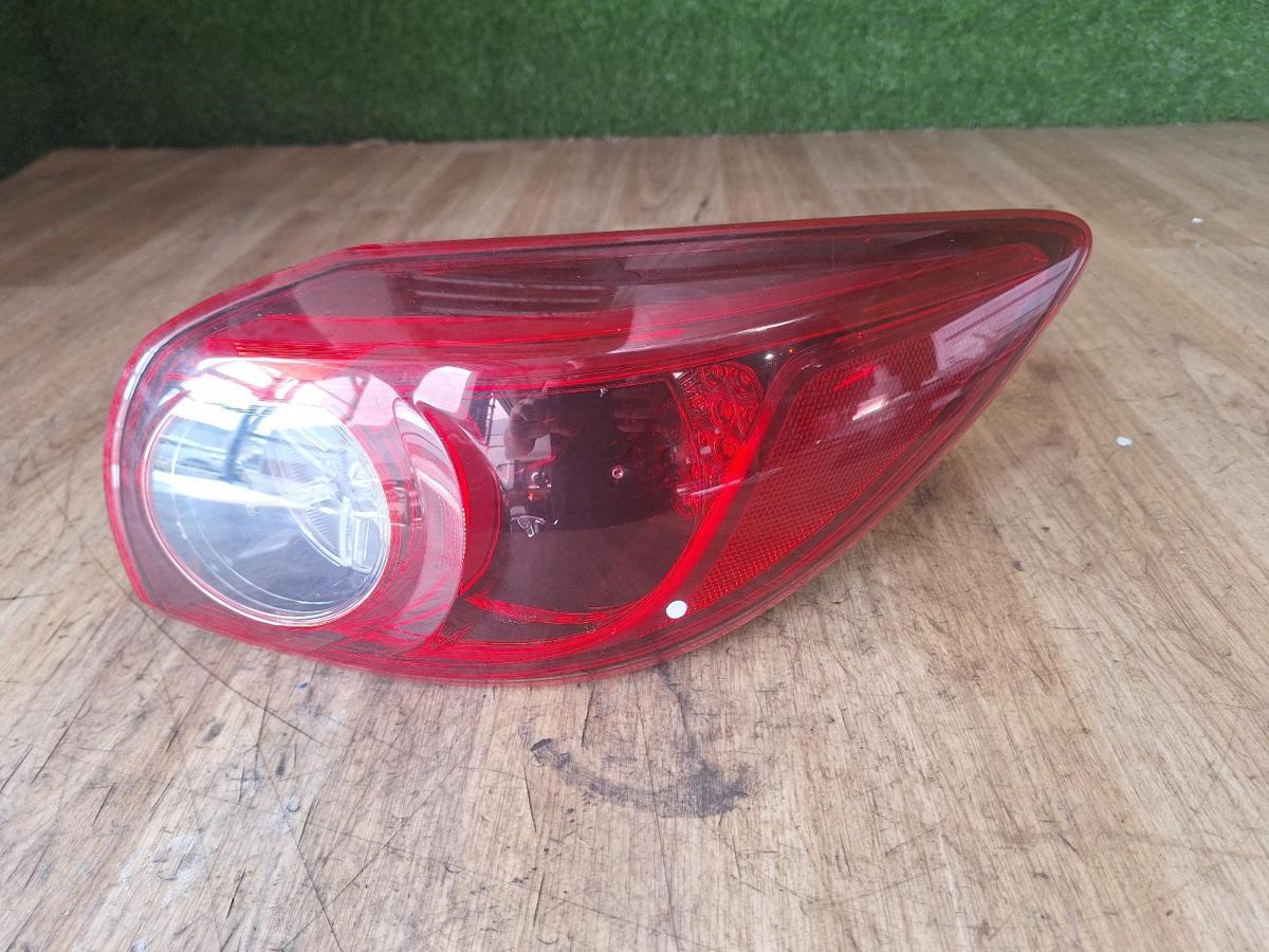 Right Taillight for MAZDA 3