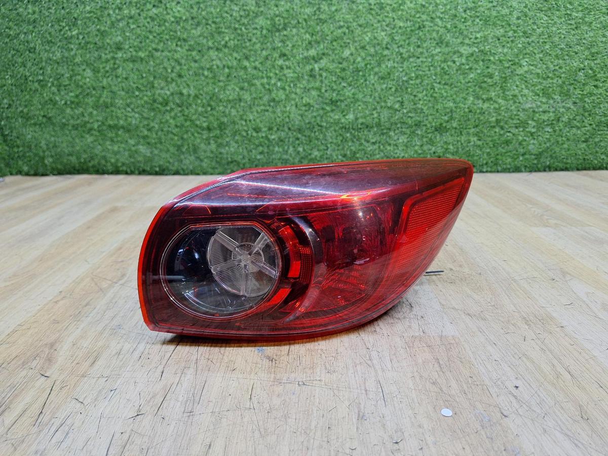 Right Taillight for MAZDA 3