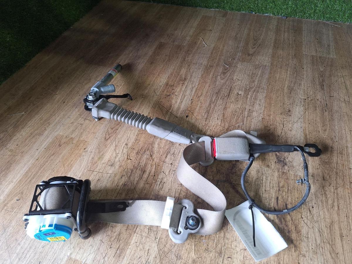 Seatbelt/Stalk for KIA CARNIVAL/GRAND CARNIVAL