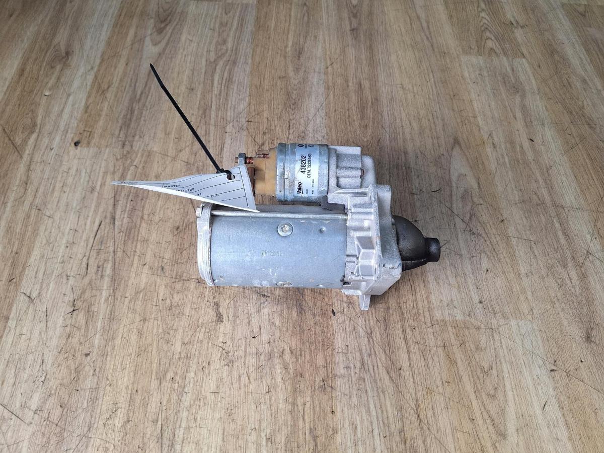 1000880068-Starter Motor Top