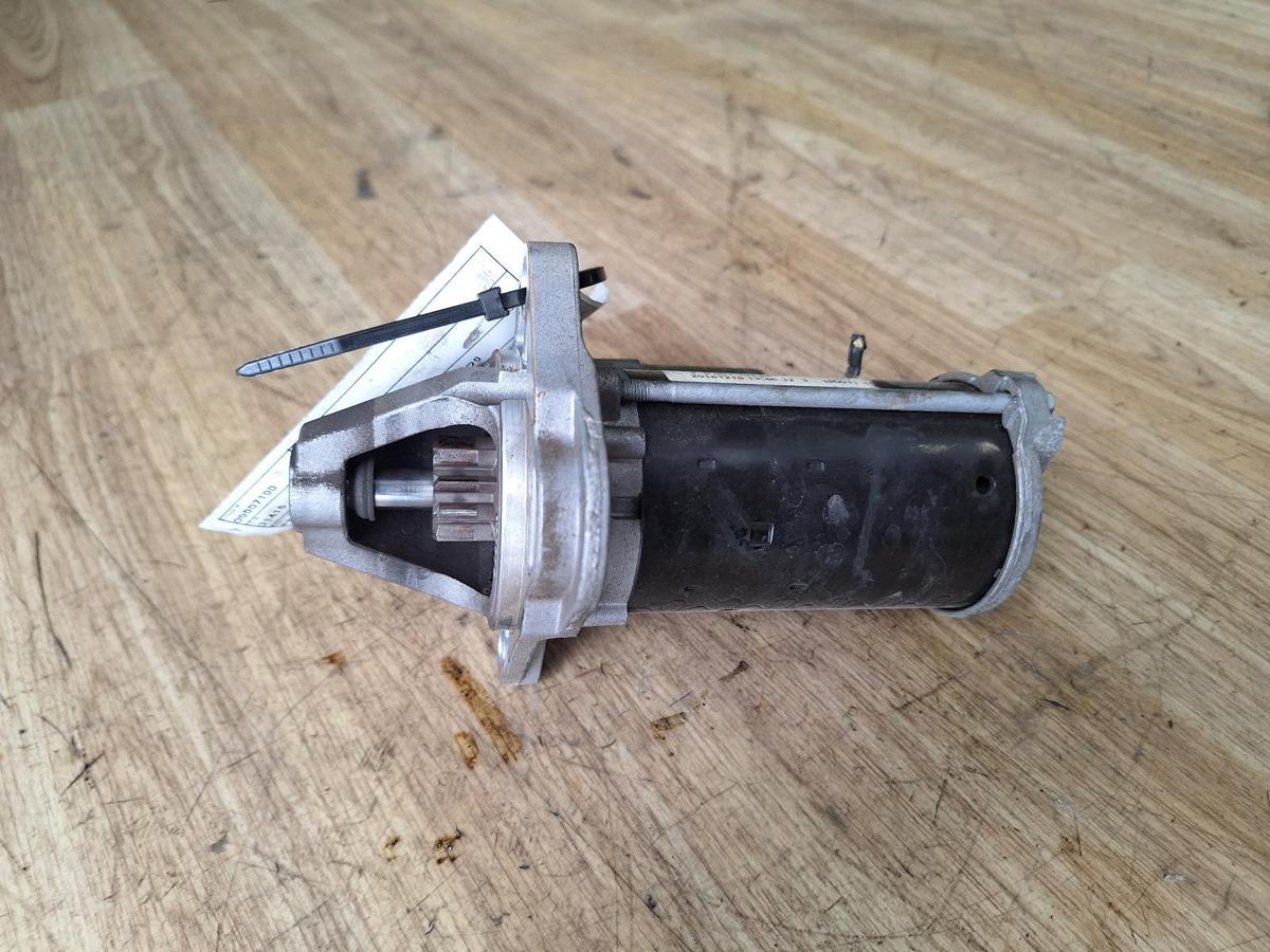 1000889745-Starter Motor Top