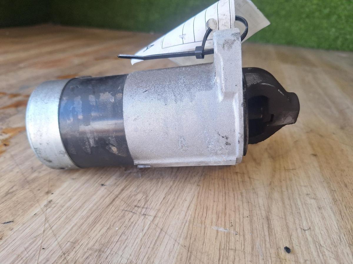 1000898563-Starter Motor Top
